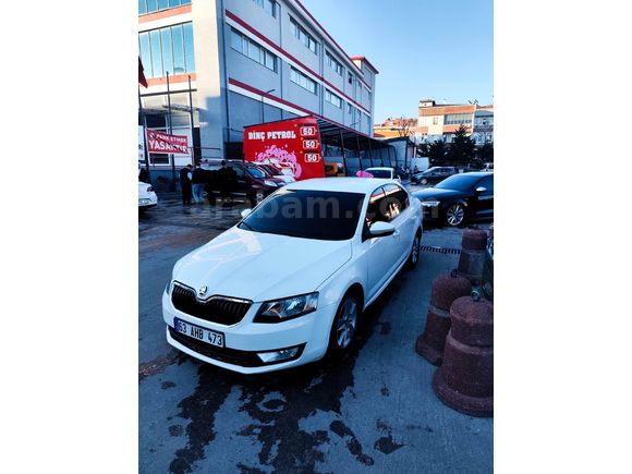 Sahibinden Skoda Octavia 1.6 TDI Optimal 2015 Model