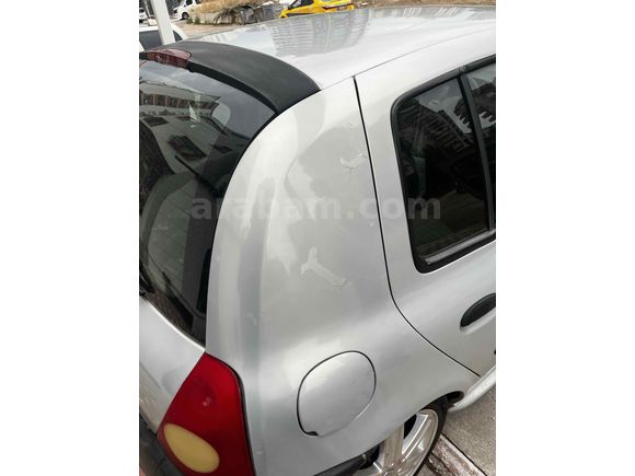 Sahibinden KLİMALI Renault Clio 1.4 RXT 2001 Model 