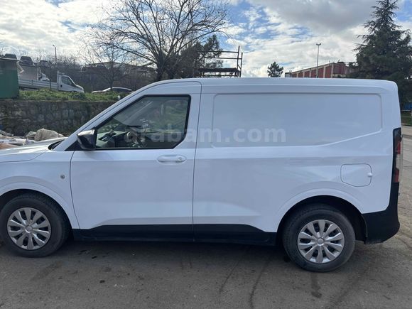 Sahibinden Ford Transit Courier 1.5 EcoBlue Deluxe 2025 Model 