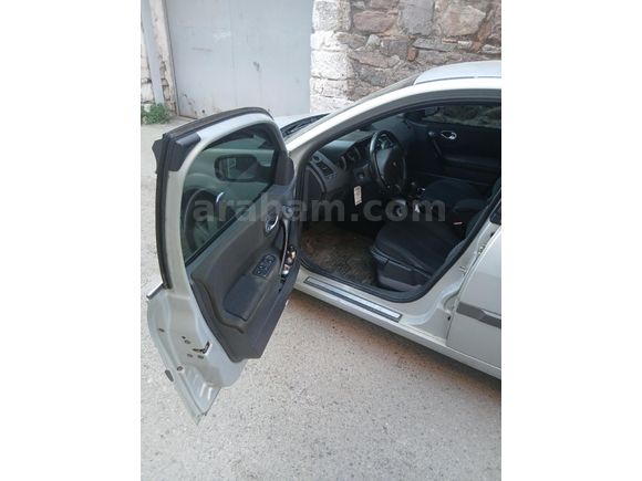 Sahibinden Renault Megane 1.6 Dynamique 2004 Model
