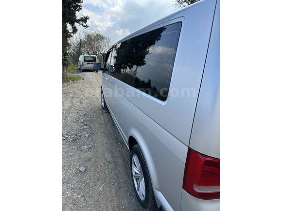 Sahibinden Volkswagen Caravelle 2.0 TDI Comfortline 2010 Model  130.000 km Gri