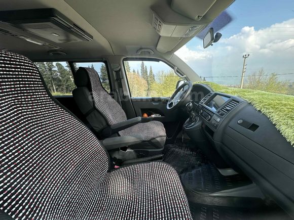 Sahibinden Volkswagen Caravelle 2.0 TDI Comfortline 2010 Model  130.000 km Gri