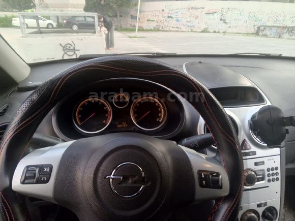 Bayan Öğretmenden Opel Corsa 1.2 Enjoy 2009 Model