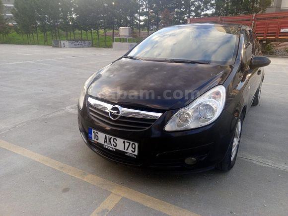 Bayan Öğretmenden Opel Corsa 1.2 Enjoy 2009 Model