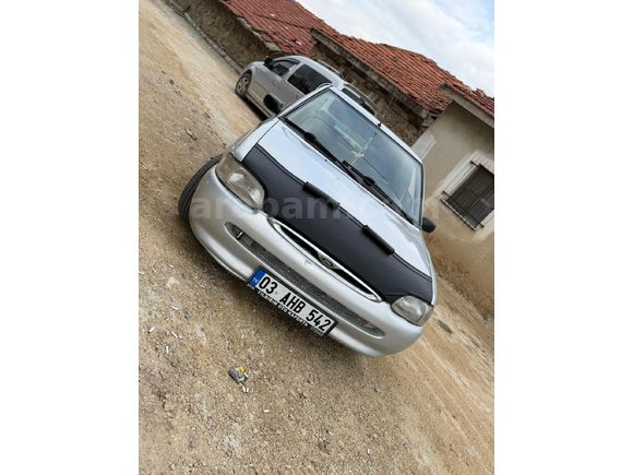 Sahibinden Ford Escort 1.6 CLX 1996 Model