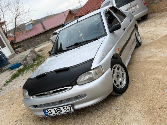 Sahibinden Ford Escort 1.6 CLX 1996 Model