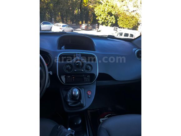 Sahibinden Renault Kangoo Multix 1.5 dCi Touch 2021 Model  188.100 km Beyaz