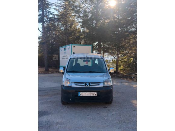 Sahibinden Peugeot Partner 1.9 D 2004 Model