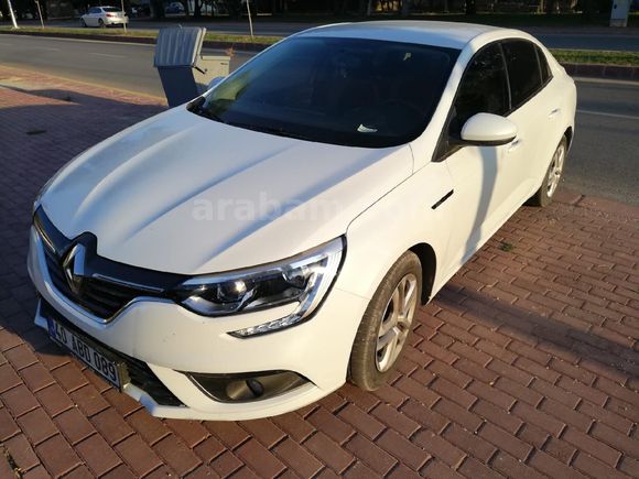Sahibinden Renault Megane 1.3 TCe Joy 2020 Model  32000 km Beyaz