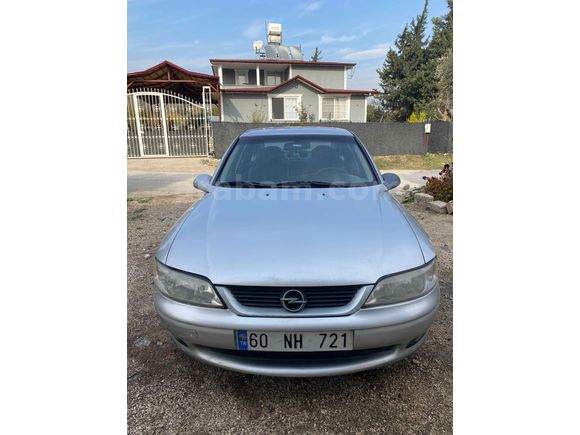 Sahibinden Opel Vectra 1.6 Elegance 2001 Model  355.000 km Gri