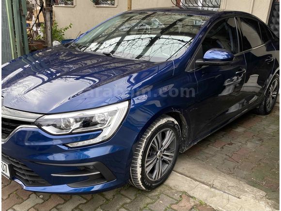 Sahibinden Renault Megane 1.3 TCe Touch 2024 Model 
