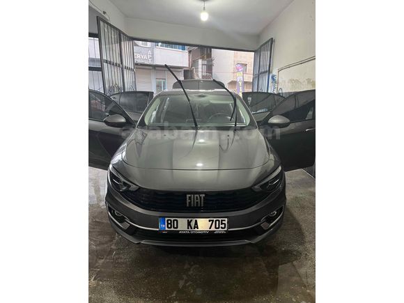 Sahibinden Fiat Egea 1.4 Fire Urban 2023 Model  80.000 km Gri (Gümüş)