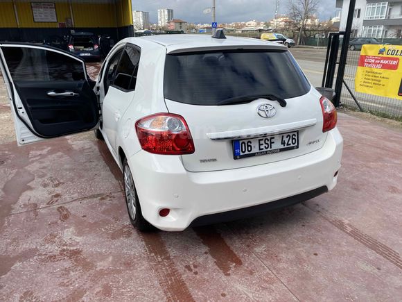 Toyota Auris 2012 Model 189.000 Km DEĞİŞENSİZ HASAR KAYITSIZ