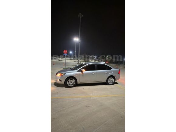 Sahibinden Ford Focus 1.6 TDCi Titanium 2010 Model