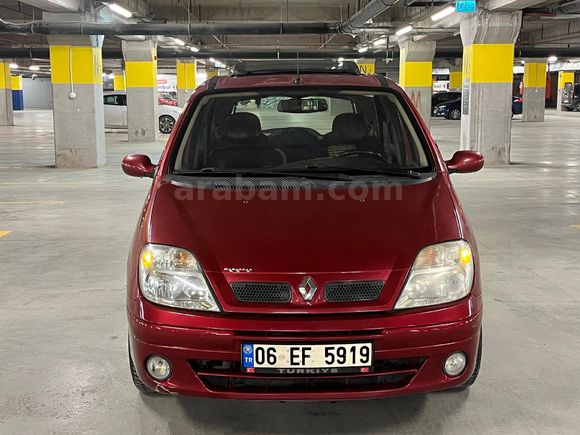 EMEKLİ MEMURDAN Renault Scenic 1.6 Dynamique 2003 Model