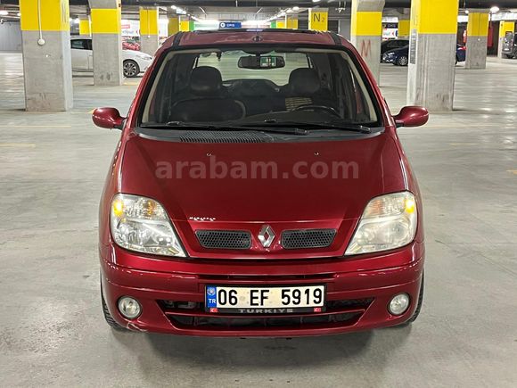 EMEKLİ MEMURDAN Renault Scenic 1.6 Dynamique 2003 Model