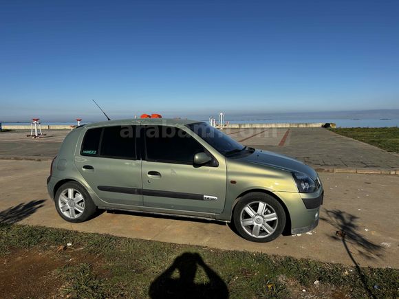 Sahibinden Renault Clio 1.4 Privilege klimalı 2003 Model 