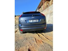 EMSALSİZ TEMİZLİKTE FORD FOCUS GHİA EN DOLU PAKETİ