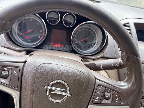 Sahibinden Opel Insignia 2.0 CDTI Edition 2011 Model 