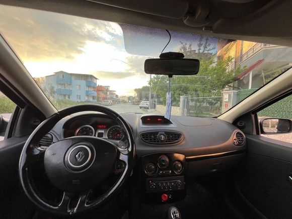 Sahibinden Renault Clio 1.2 Extreme 2009 Model