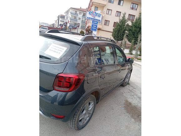 Sahibinden Dacia Sandero 0.9 TCe Stepway 2017 Model
