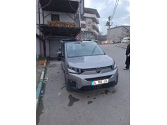 Sahibinden Citroen Berlingo 1.5 BlueHDI Shine Bold 2024 Model  27.000 km Gri