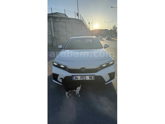 Sahibinden Honda Civic 1.5 i-VTEC Eco Elegance 2022 Model 