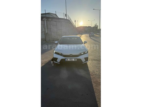 Sahibinden Honda Civic 1.5 i-VTEC Eco Elegance 2022 Model 