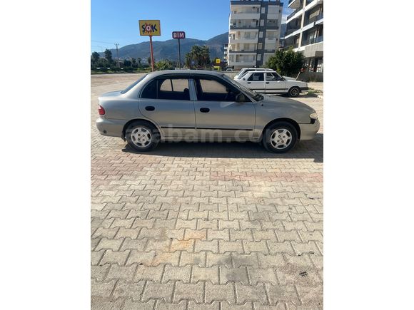 Sahibinden Hyundai Accent 1.3 LS 2000 Model 