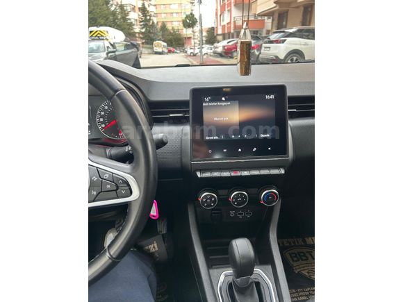 Sahibinden Renault Clio 1.0 TCe Touch 2021 Model