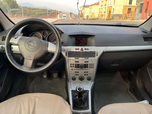2011 OPEL ASTRA 1.3 CDTI 292.000KM AİLE ARACI