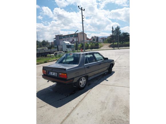 Sahibinden Renault R 9 1.4 Broadway 1986 Model