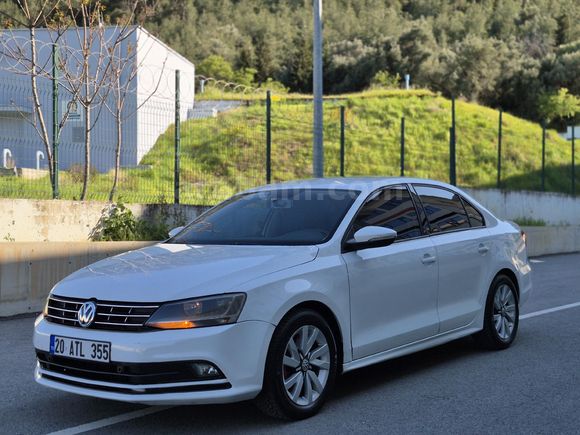 Sahibinden Volkswagen Jetta 1.6 TDi Trendline 2014 Model