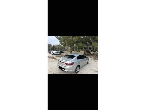 Sahibinden Renault Megane 1.3 TCe Joy 2020 Model 
