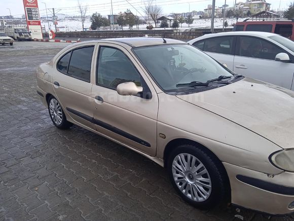 Sahibinden Renault Megane 1.6 RTE 2000 Model