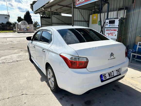 2016 MODEL C-ELYSEE 1.6 TEMİZ AİLE ARACI
