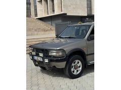 İlk sahibinden aldım 
Yeni motor yapıldı sıfır vizesi tüp sıfır güzel arac