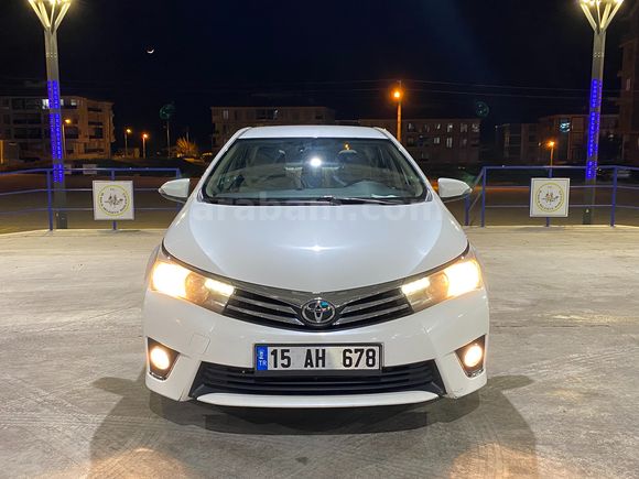 Sahibinden Satılık Temiz 2014 Toyota Corolla 111.887 KM