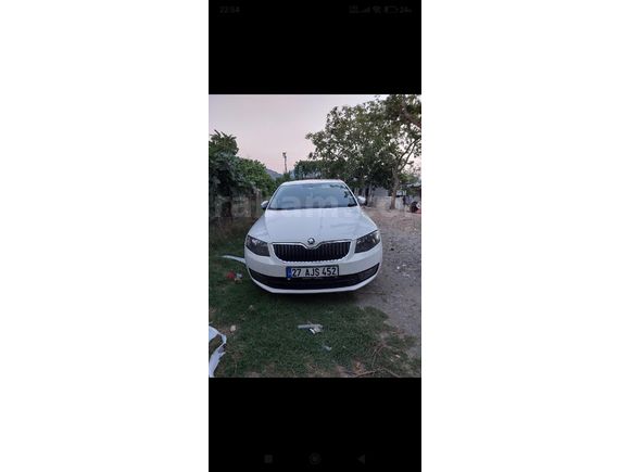 Sahibinden Skoda Octavia 1.6 TDI Elegance CR 2015 Model