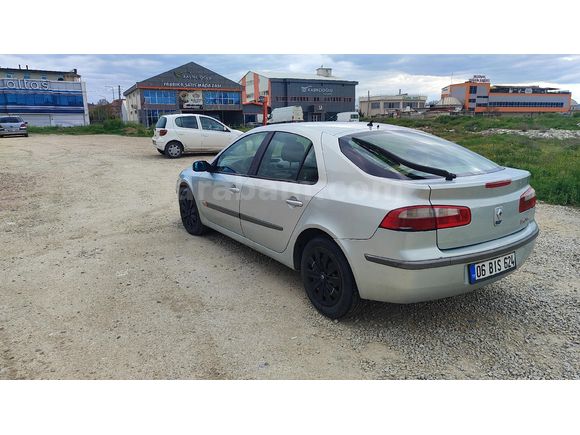 Sahibinden Renault Laguna 1.6 Privilege 2005 Model