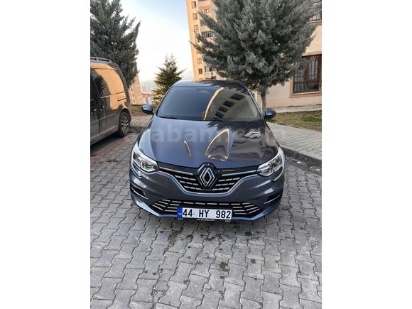 Sahibinden Renault Megane 1.3 TCe Touch 2025 Model