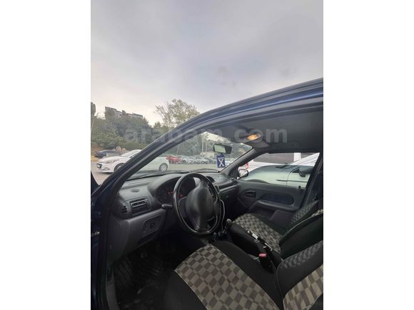 Sahibinden Renault Clio 1.4 RTA 2001 Model Kocaeli