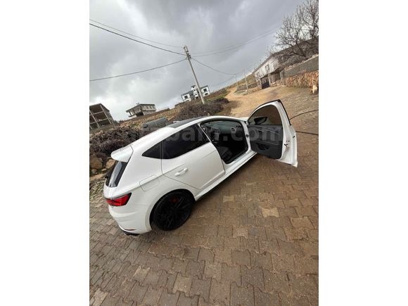 Sahibinden Seat Leon 1.6 TDI Xcellence 2019 Model 