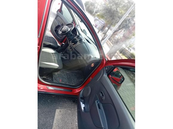 Sahibinden Dacia Sandero 1.5 dCi Stepway 2013 Model