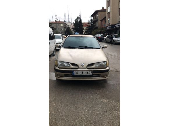 Sahibinden Renault Megane 2.0 RXT 1998 Model Ankara