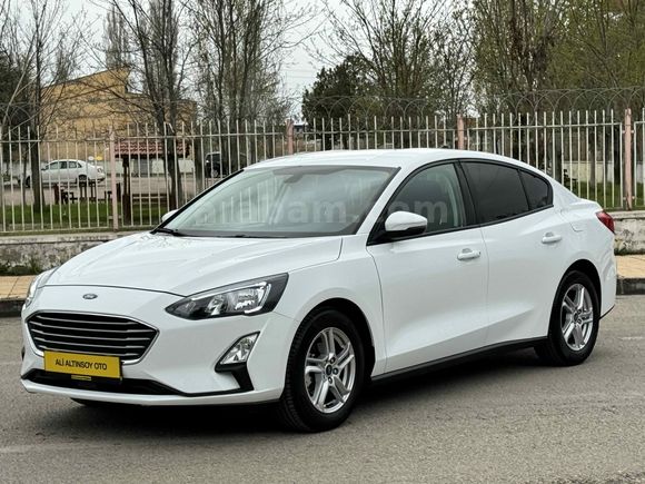 TR’DE TEK! SADECE _14_BİNDE 2020 FORD FOCUS 1.5 TREND-X HATASIZ