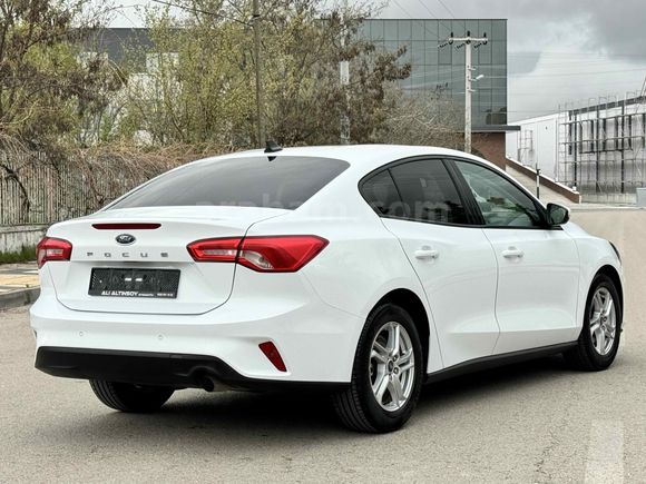 TR’DE TEK! SADECE _14_BİNDE 2020 FORD FOCUS 1.5 TREND-X HATASIZ