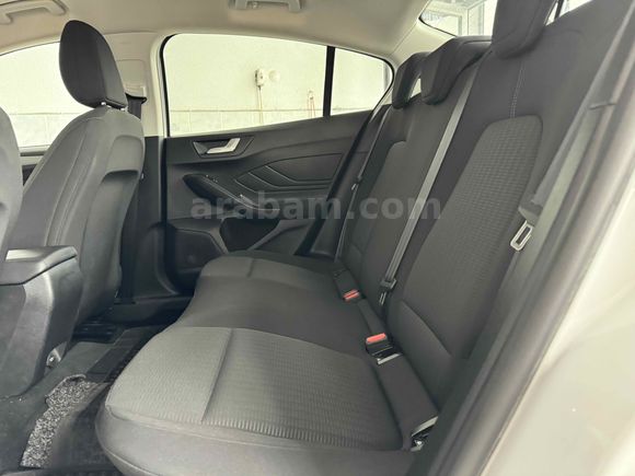 TR’DE TEK! SADECE _14_BİNDE 2020 FORD FOCUS 1.5 TREND-X HATASIZ