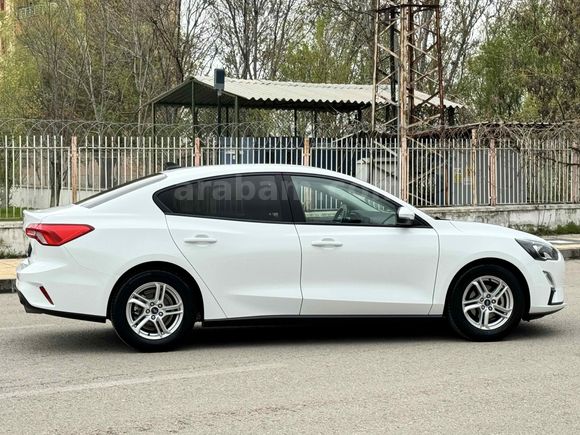 TR’DE TEK! SADECE _14_BİNDE 2020 FORD FOCUS 1.5 TREND-X HATASIZ