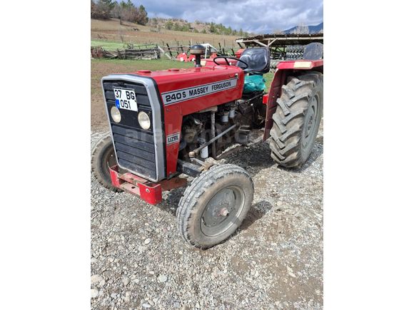 Sahibinden 1982Massey Ferguson 240